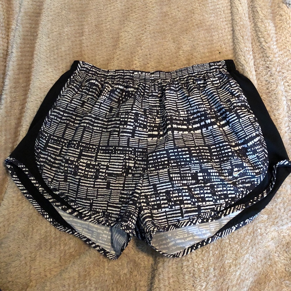 NIKE dry fit tempo shorts!